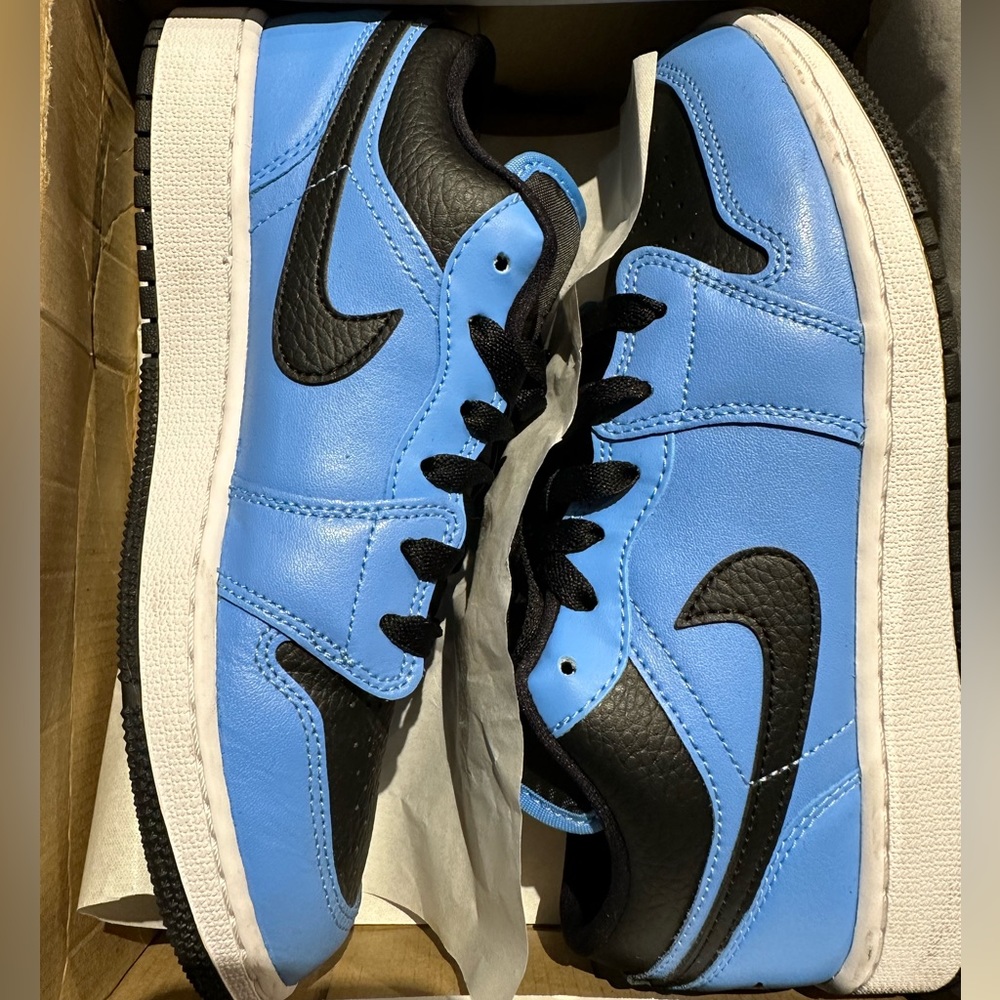 Jordan 1 Low UNC Black (GS)